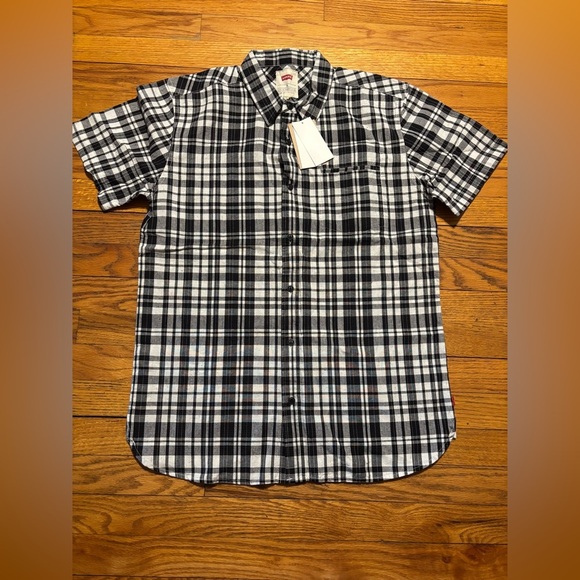 Levi's Other - Levi’s  Shirt NWT